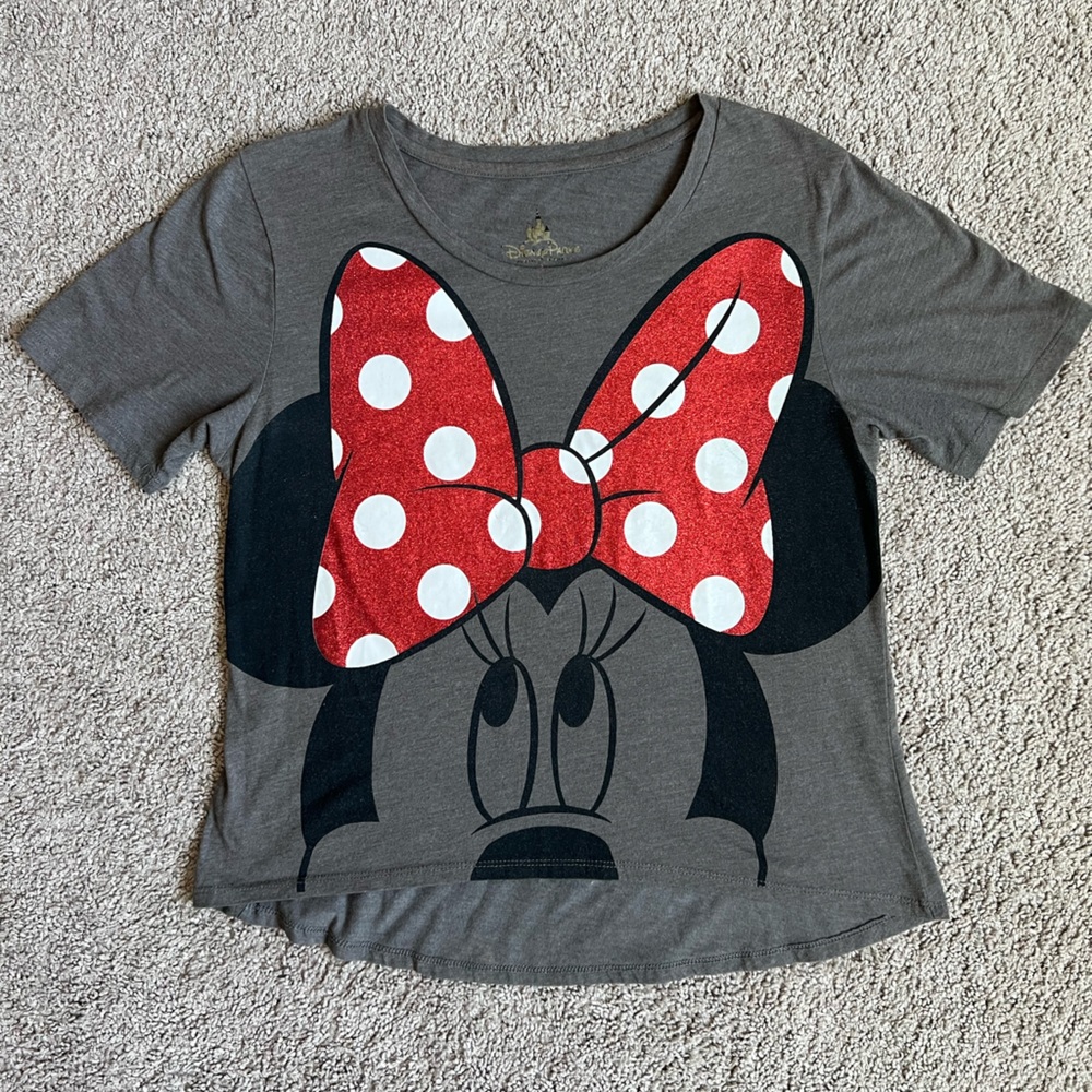 GUC Official Disneyland Parks Minnie Large Shirt